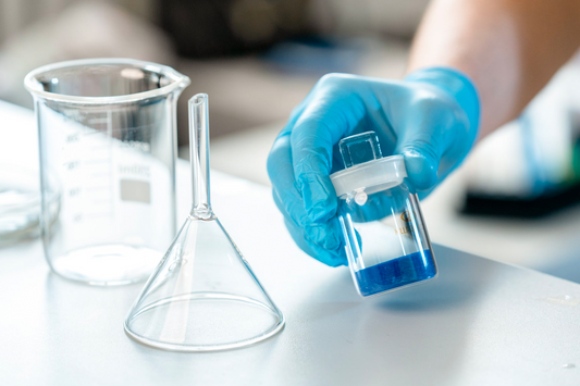 Nobaton Laboratory: How do Tooth Reducing Agent and Fruit Acid Function Together?